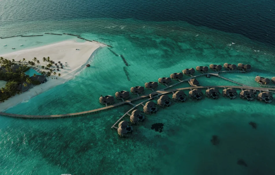 Constance Halaveli Maldives со скидки до 35%