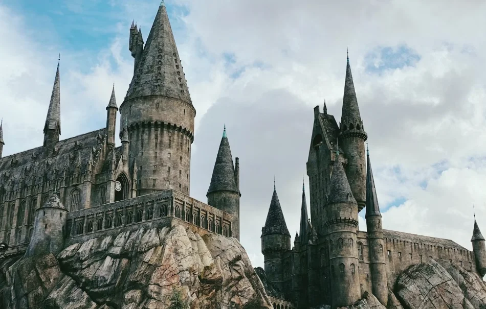 Магия в Абу‑Даби: в Warner Bros. World откроются зоны по вселенной Гарри Поттера