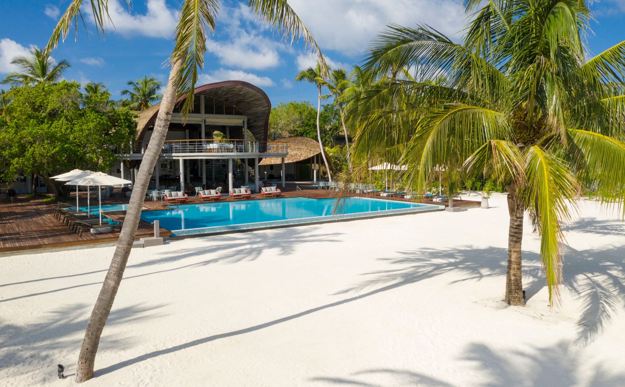 Скидка 35% в отеле OUTRIGGER Maldives Maafushivaru